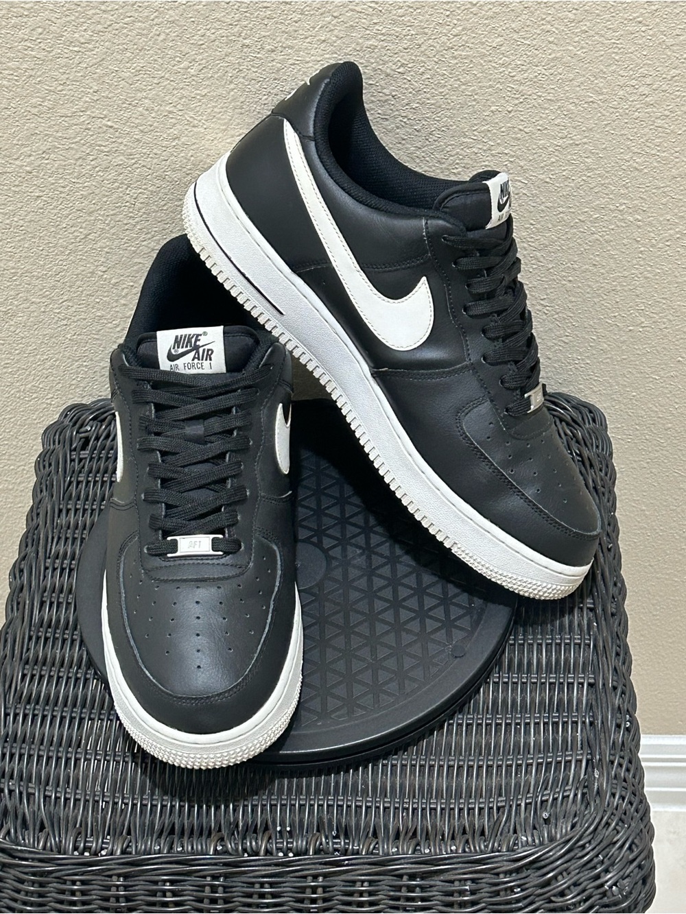 Size 11.5 Nike Air Force 1 Low ‘07 Black CJ0952-001
